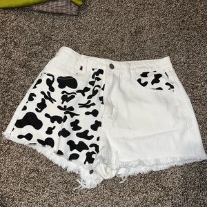 Cow print white shorts